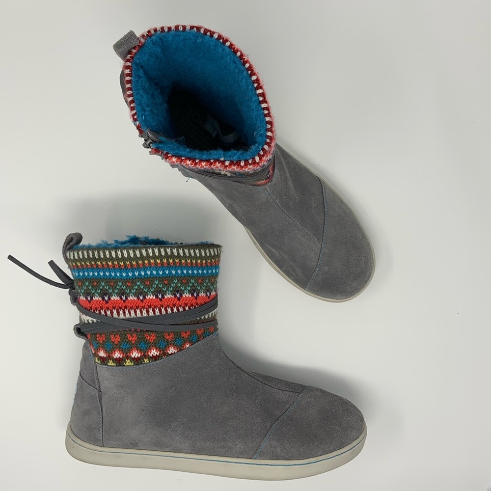 TOMS Nepal Boots Youth 6 Suede Knit
